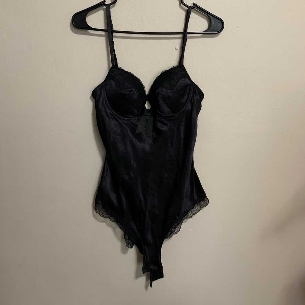 Victoria’s Secret Very Sexy Black lingerie